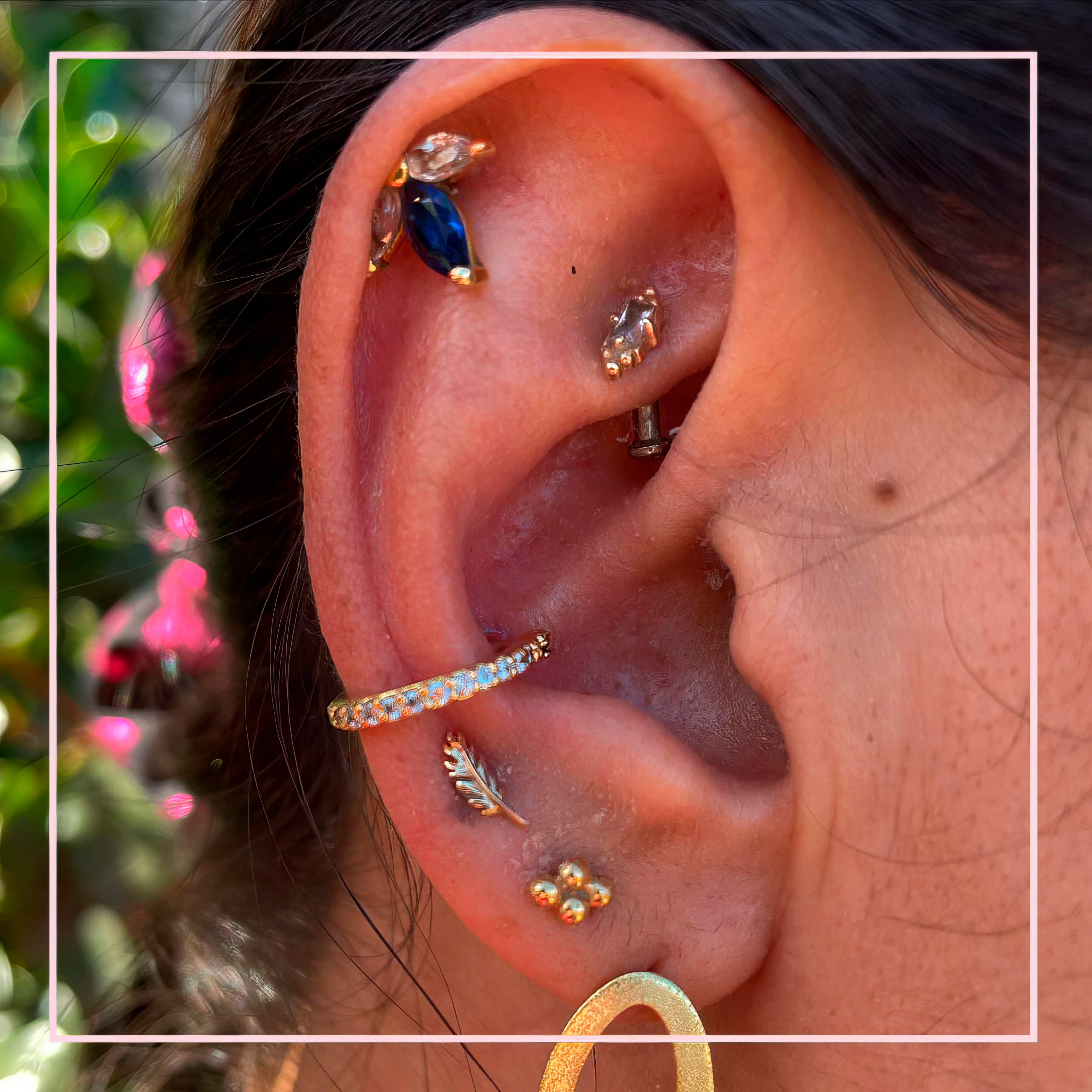 Antonia - Clicker de Oro con Cristales OhMyGold Jewelry